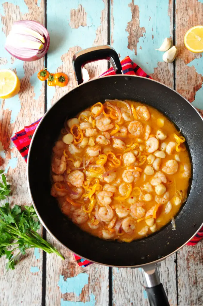 Shrimp and Scallop Scampi in a pan