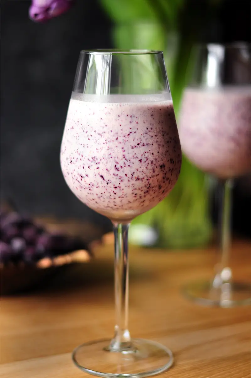 When blueberry meets vanilla ice cream, it’s good. When blueberry meets vanilla ice cream and crisp white wine, it’s even better. Spoil yourself with this fun blueberry cream wine slush in the holiday or anytime you like because it takes pretty much no time to make.