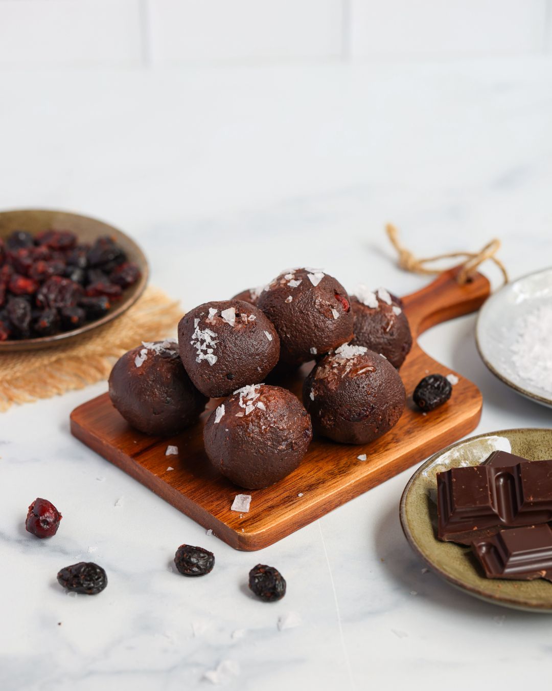 Cherry Chocolate Truffle is your healthy holiday hero. Indulge in antioxidant-rich dark chocolate & cherries without blowing your progress.