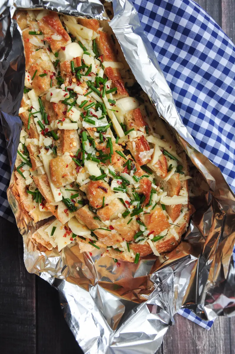 Garlic Pull-Apart Bread