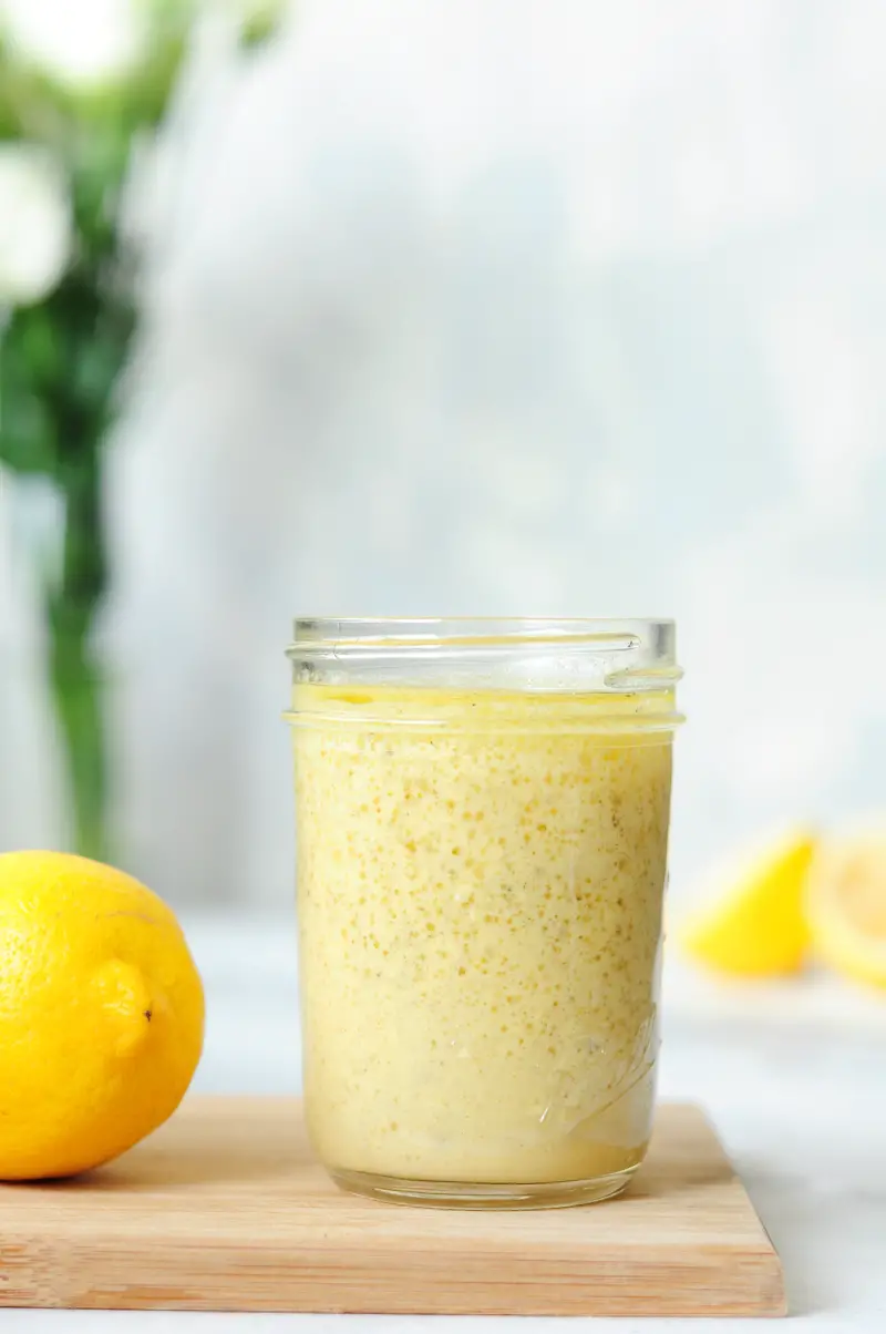 Fresh and flavorful, this easy lemon vinaigrette dressing can be whipped up in just 5 minutes. It’s plant-based, sugar-free, and rich in healthy fats and vitamin C.