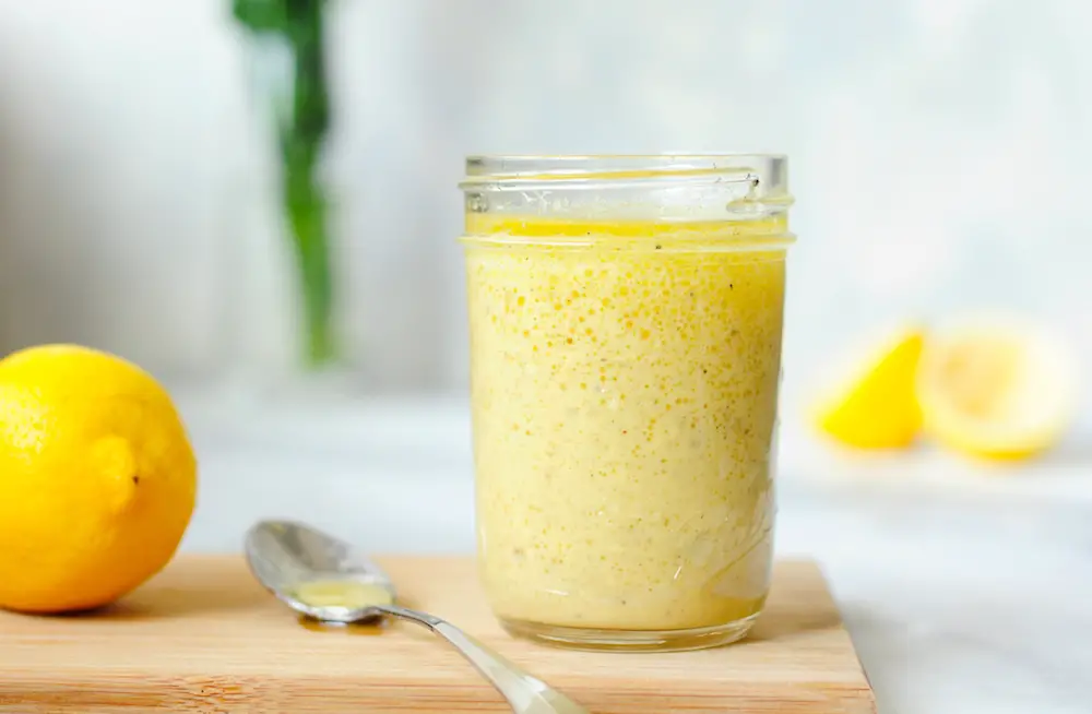 Fresh and flavorful, this easy lemon vinaigrette dressing can be whipped up in just 5 minutes. It’s plant-based, sugar-free, and rich in healthy fats and vitamin C.