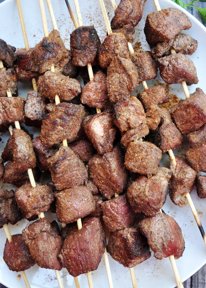 Served with tzatziki and seasoned with all the right spices, these lamb kabobs are perfect for a quick Greek-inspired dinner. Ready in 40 minutes or less. 