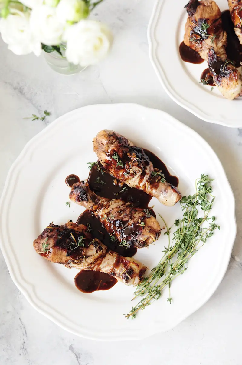 These sous vide chicken legs offer super tender chicken meat along with crispy skin. Drizzled with a delectable honey balsamic sauce, they are fingerlickingly delicious.