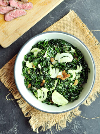 Kale Fennel Salad with Yogurt Sauce