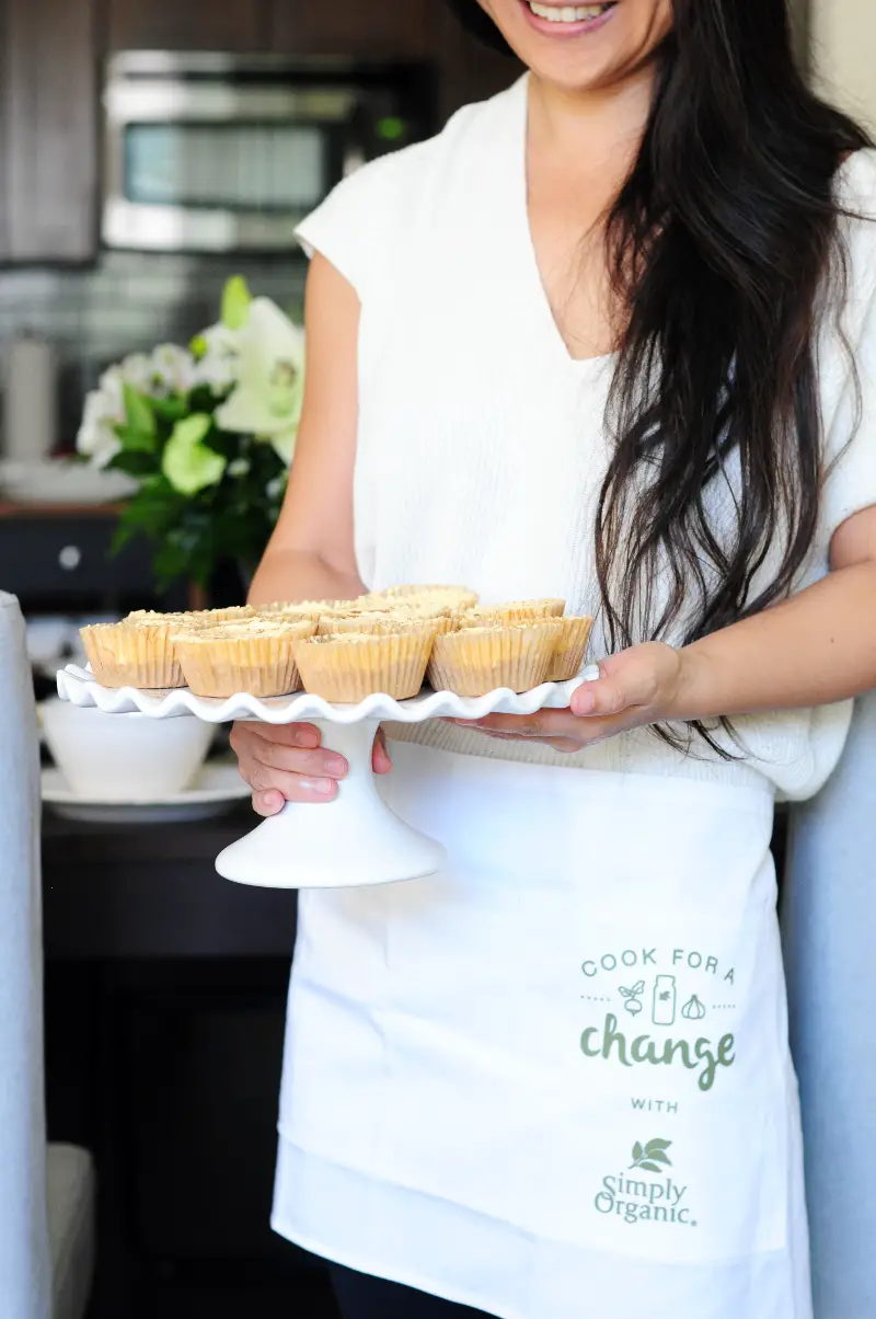 No-Bake pumpkin cheesecake in individual cups! They are great to please a crowd and you can prepare them beforehand to chill in the fridge.