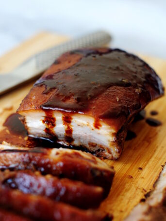 Red-braised sous vide pork belly, a traditional recipe turned stupidly simple without sacrificing the melt-in-your-mouth texture and the authentic flavors!