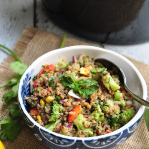 Slow Cooker Vegetable Quinoa Medley