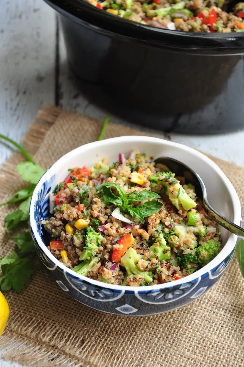 Slow Cooker Vegetable Quinoa Medley