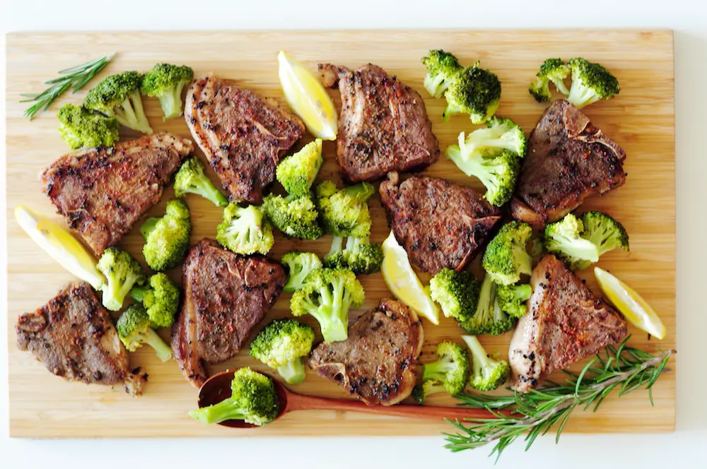 Sous Vide Lamb Chops with Steamed Broccoli