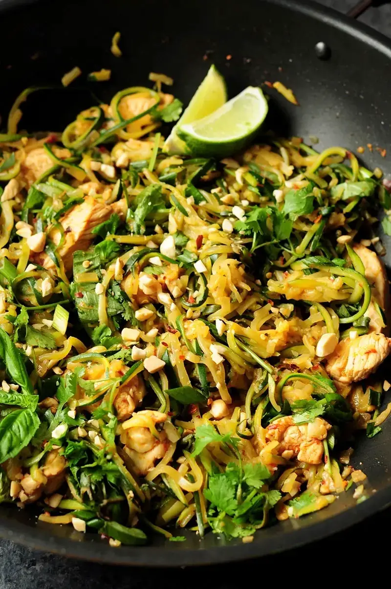 Replace pasta with low-calorie and nutrient-rich zucchini, this one-pan chicken street zucchini noodles recipe is ready within 30 minutes!