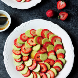 Take a break from the usual salads with this refreshing strawberry cucumber salad with a mix of colors, flavors, and textures, which is perfect for summer.