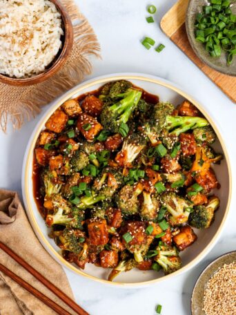 Reset your routine with this easy tofu and broccoli stir fry—a 20-minute, plant-based meal that's gluten-free, dairy-free, and low-carb.